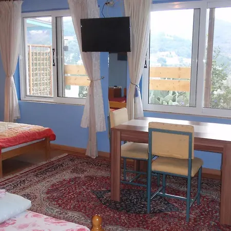 Traditional House * Myrties