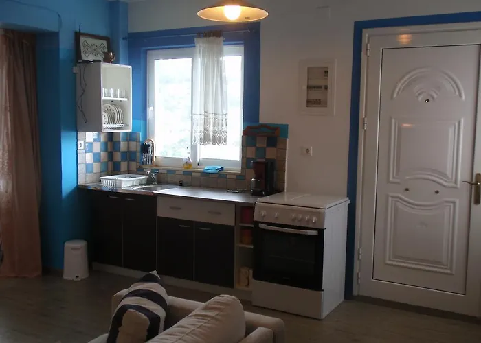 بيت للعطل Traditional House Myrties